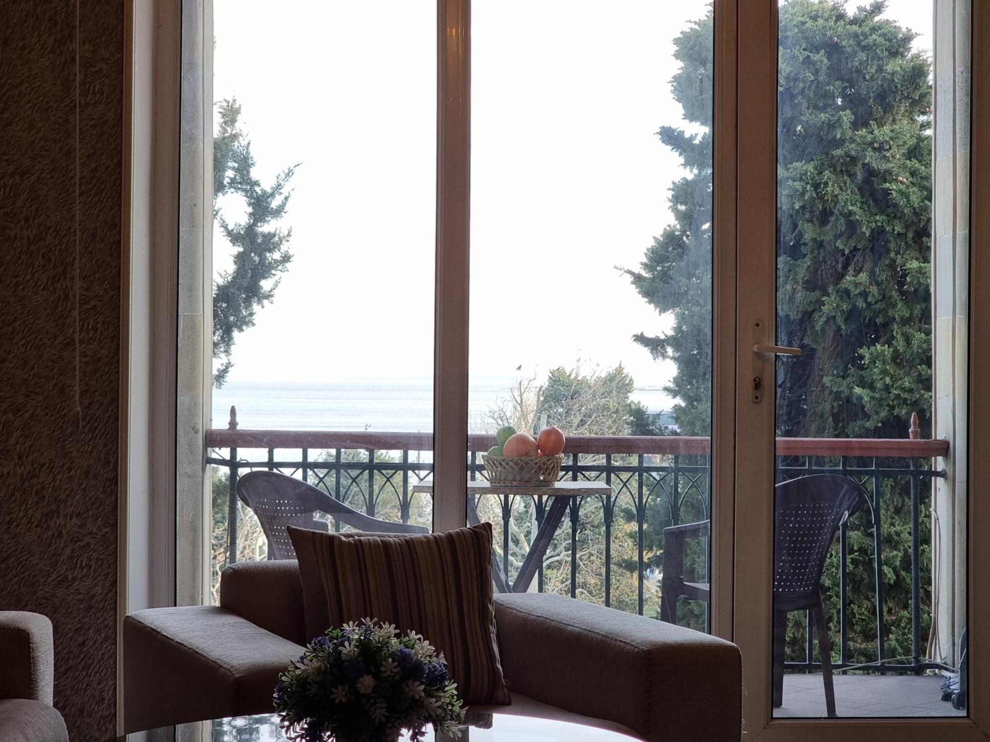 Old Sea View * Baku